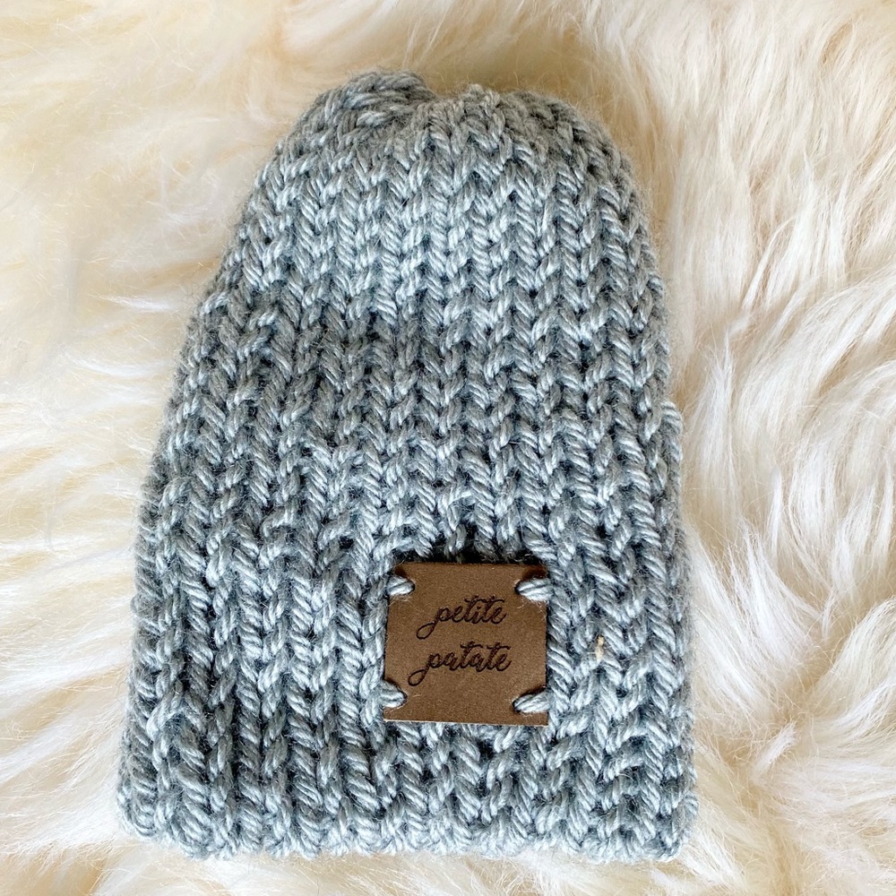 Premie baby hand knitted hat (baby)